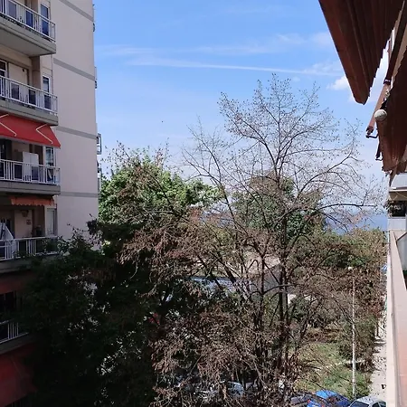Tritos Sleeps 11 - Sea View - Balcony - Parking Thessaloniki