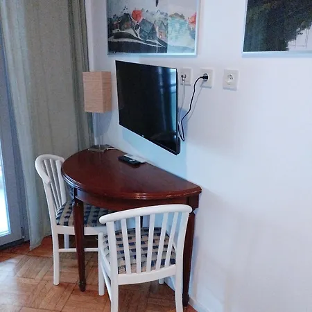 Tritos Sleeps 11 - Sea View - Balcony - Parking * Thessaloniki