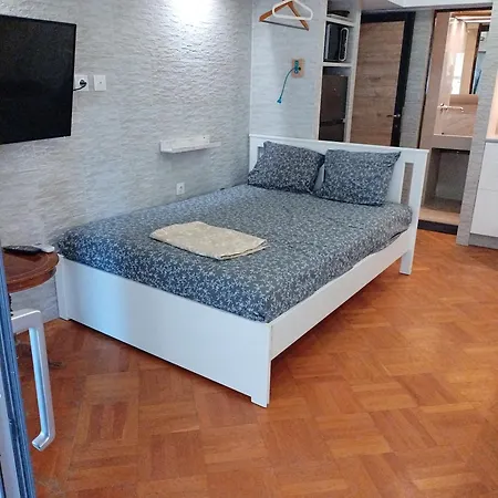 Tritos Sleeps 11 - Sea View - Balcony - Parking *