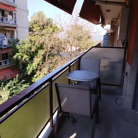 Tritos Sleeps 11 - Sea View - Balcony - Parking * Thessaloniki