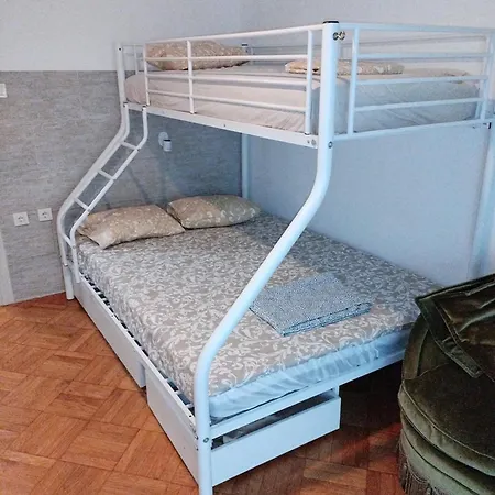 Apartment Tritos Sleeps 11 - Sea View - Balcony - Parking Thessaloniki