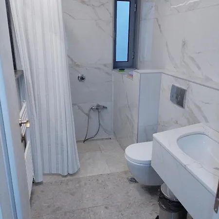 Tritos Sleeps 11 - Sea View - Balcony - Parking